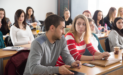 dsc-0037_250x154_crop_478b24840a