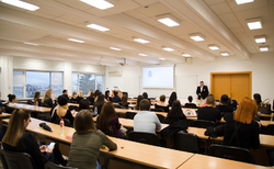 4_250x154_crop_478b24840a