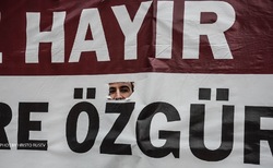 hrrrrr-11151-32_250x154_crop_478b24840a