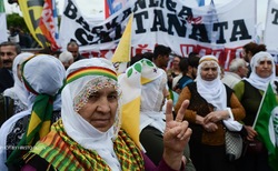 hrrrrr-11151-64_250x154_crop_478b24840a