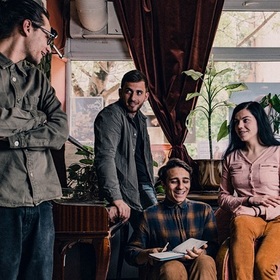 elena-georgieva-kino-lenta-snimka-classabg_280x280_crop_478b24840a