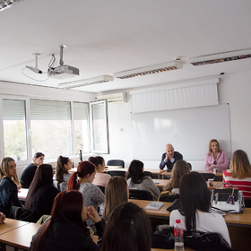 dsc-0001_280x280_crop_478b24840a