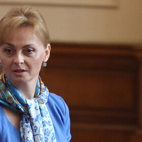 poli-karastoqnova-bnr_280x280_crop_478b24840a