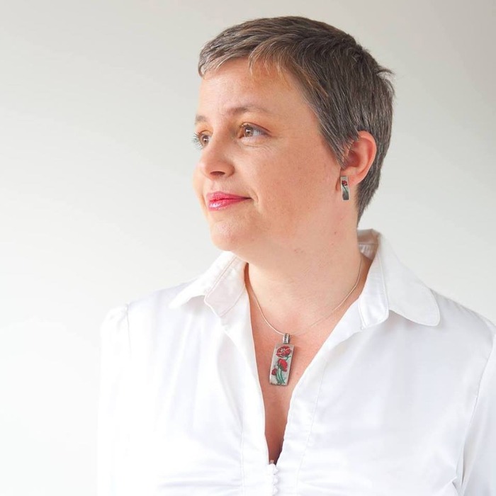 justin-toms-justinetoms-com_700x700_crop_478b24840a