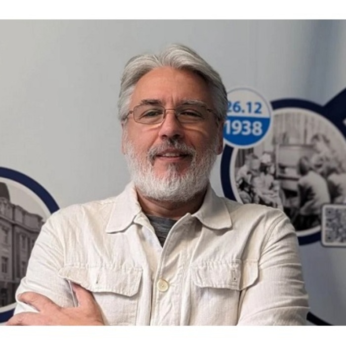 014-rosen-stoyanov-bnr3-678x410-crop-478b24840a_700x700_crop_478b24840a