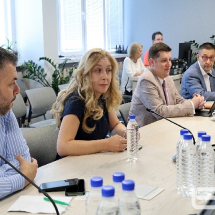 upravitelen-savet-bnr_700x700_crop_478b24840a