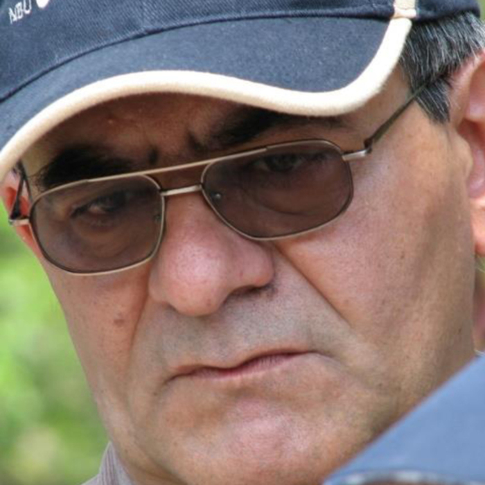michail-meltev_700x700_crop_478b24840a