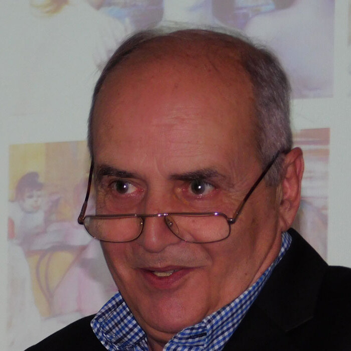 vm-1_700x700_crop_478b24840a