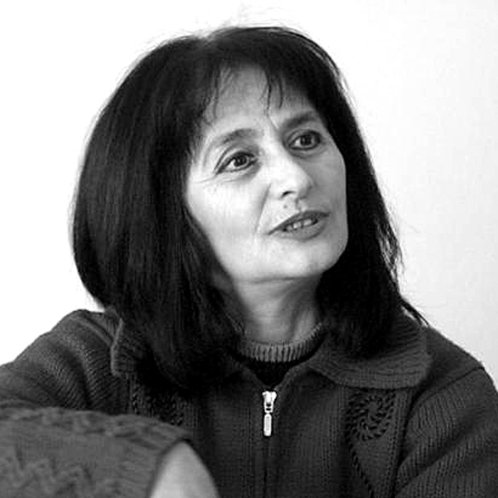 photo-59_700x700_crop_478b24840a