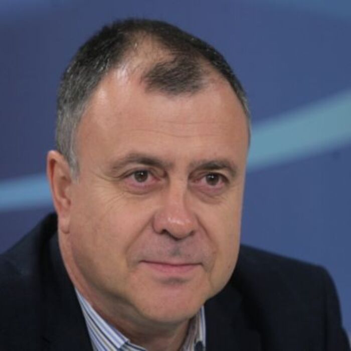 18_700x700_crop_478b24840a