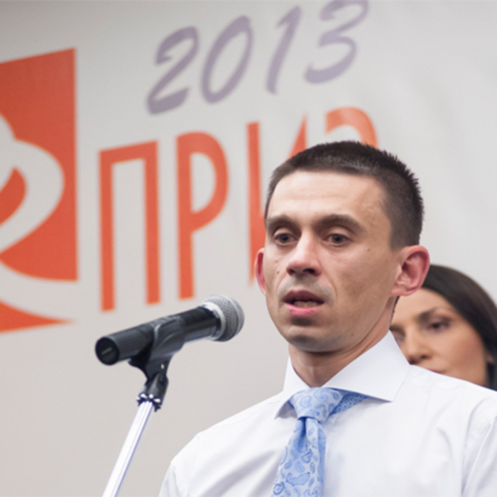 39_700x700_crop_478b24840a