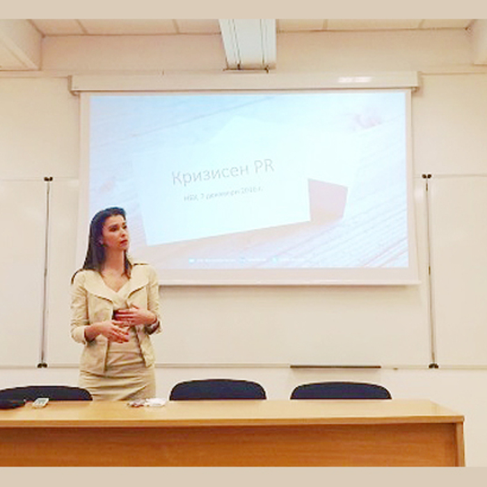 photo-33_700x700_crop_478b24840a