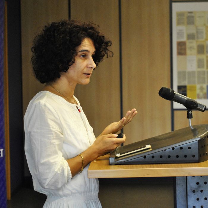 desislava-boshnakova-1_700x700_crop_478b24840a