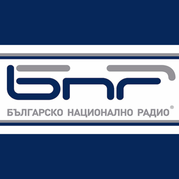 photo-1_700x700_crop_478b24840a