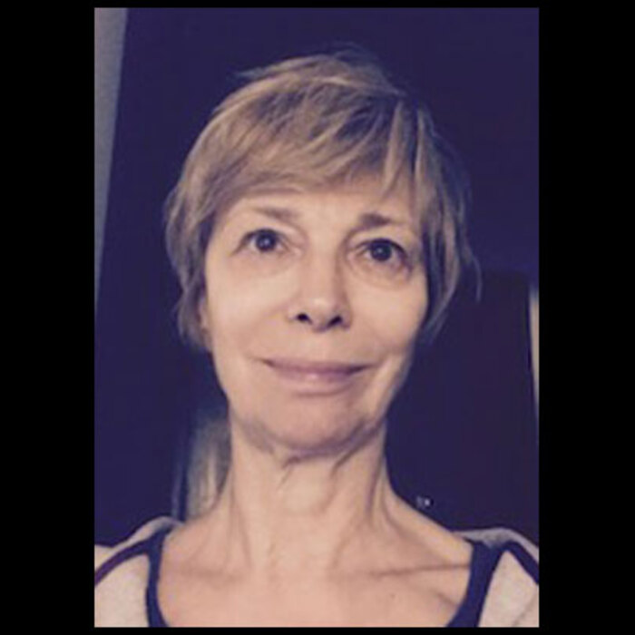 katq-atanasova_700x700_crop_478b24840a