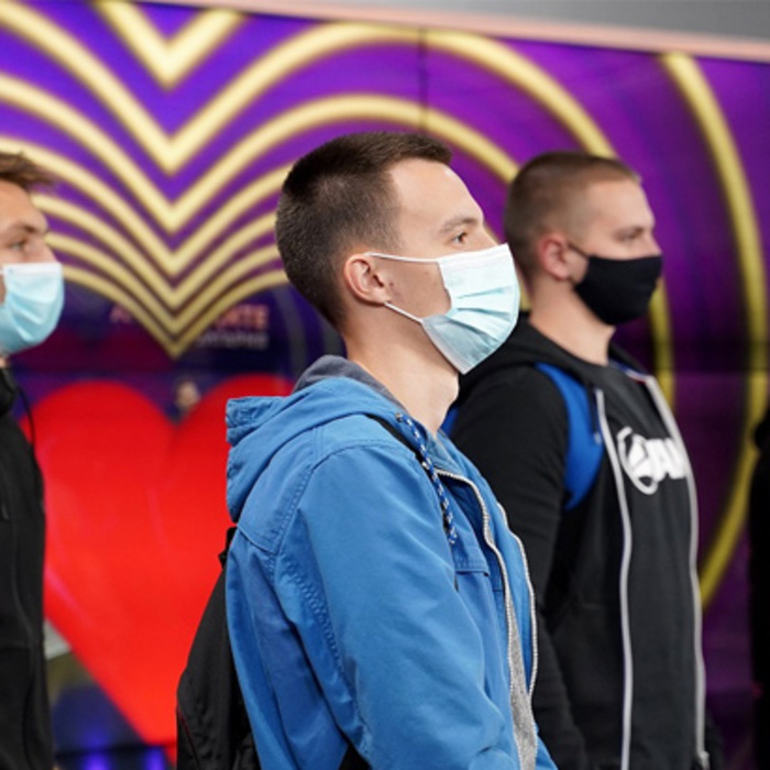 bnt-tv-accademy-mika_700x700_crop_478b24840a