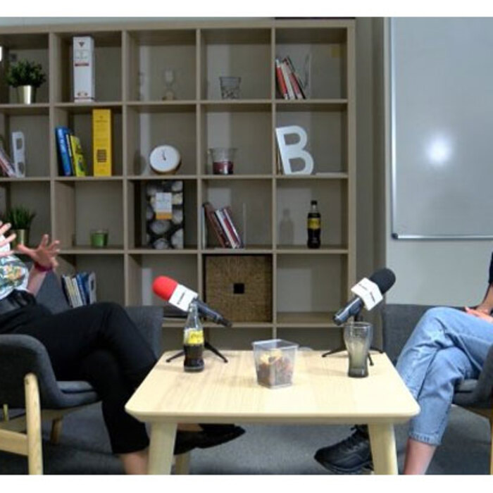 hr_700x700_crop_478b24840a