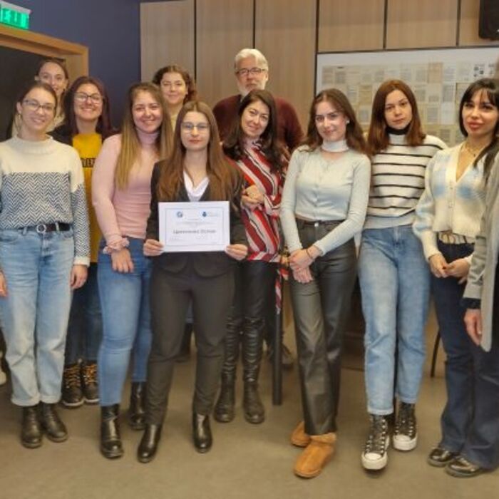 dostup-do-informaciq-i-obshtestveni-komunikacii_700x700_crop_478b24840a