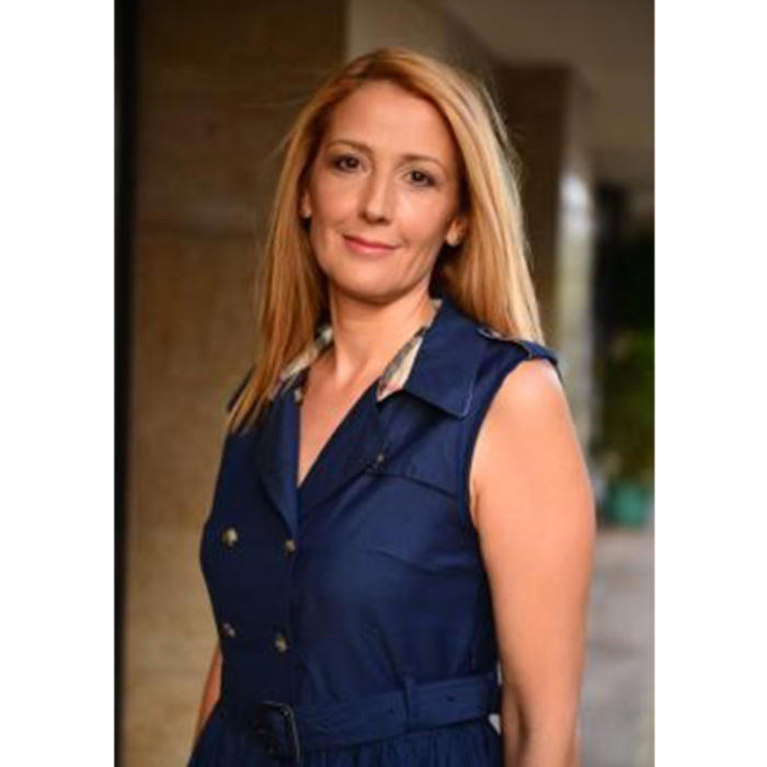 yana-ivanova_700x700_crop_478b24840a