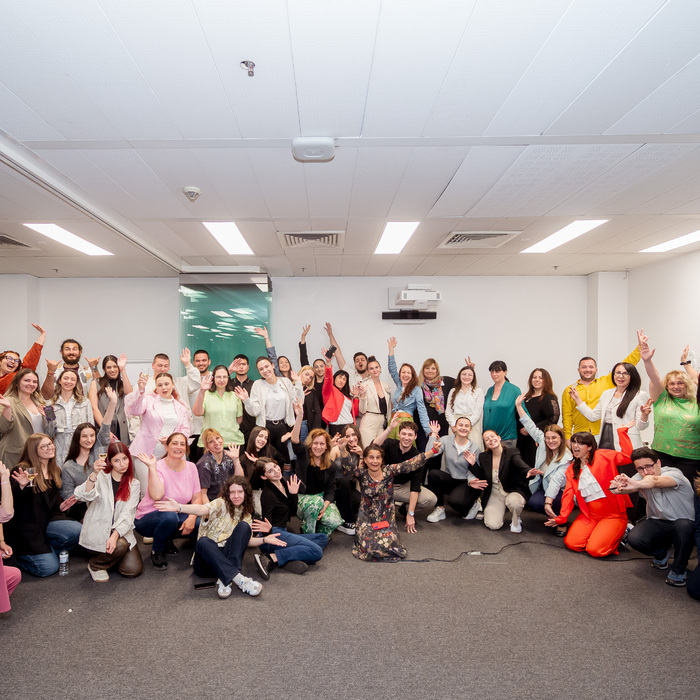 photo-0095_700x700_crop_478b24840a